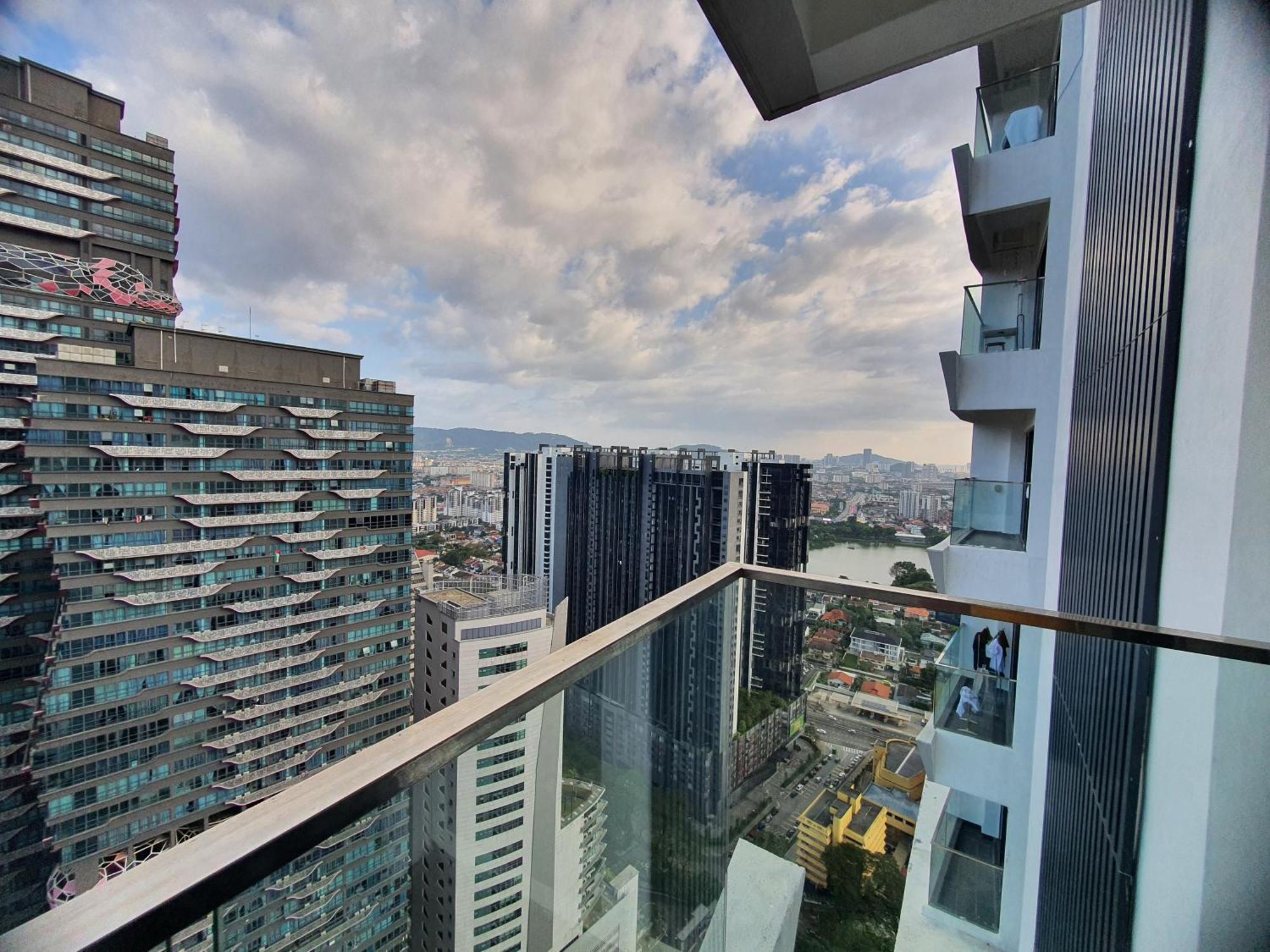 Reizz Residence By Luxury Suites クアラルンプール エクステリア 写真